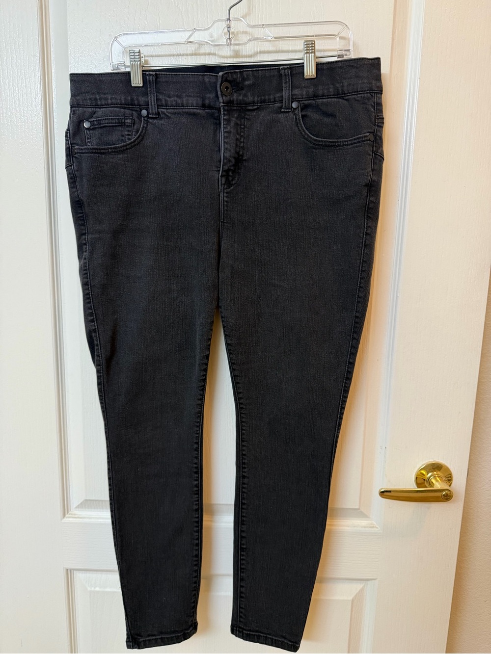 Torrid Charcoal Black Bombshell Skinny Jeans